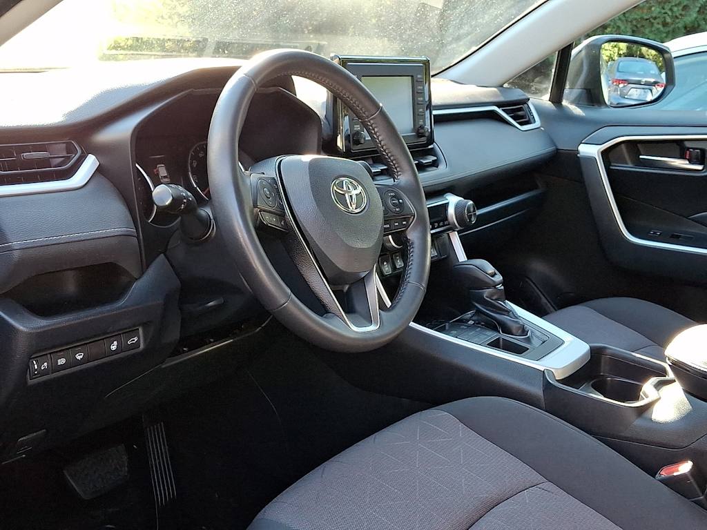 Thumbnail: 2019 Toyota RAV4 - 2