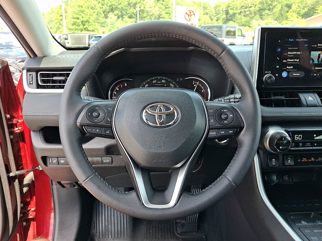 Thumbnail: 2024 Toyota RAV4 - 8