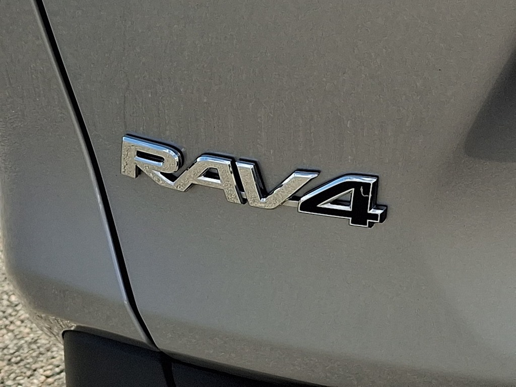 Thumbnail: 2025 Toyota RAV4 - 6