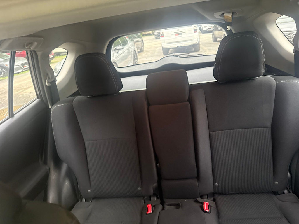 Thumbnail: 2014 Toyota RAV4 - 9