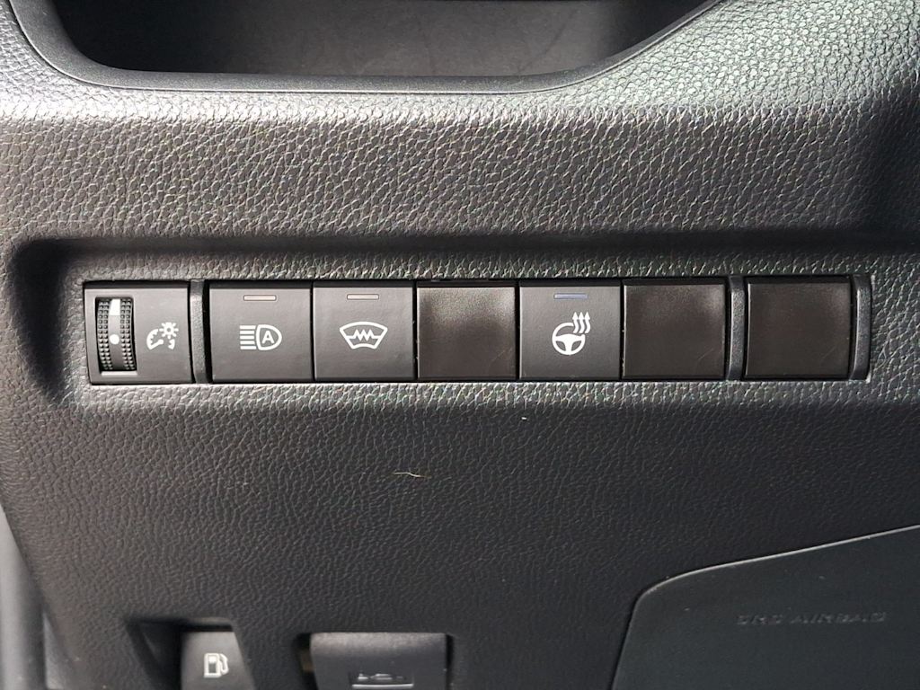 Thumbnail: 2024 Toyota RAV4 - 31