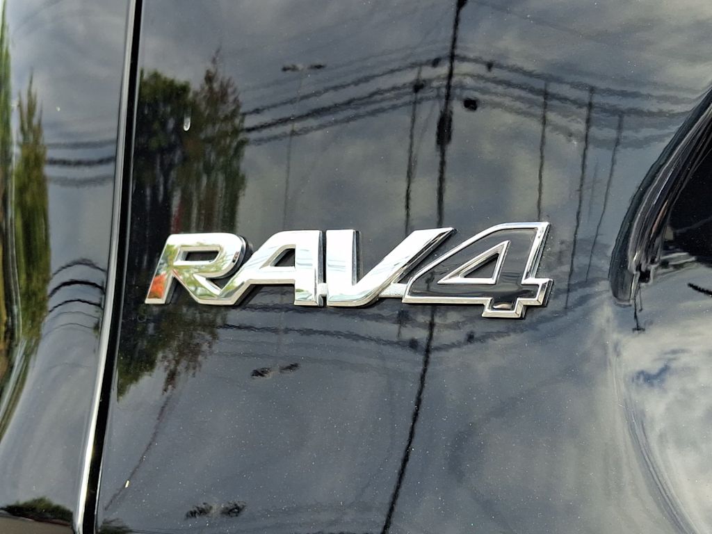 Thumbnail: 2024 Toyota RAV4 - 7