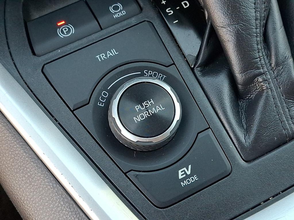 Thumbnail: 2019 Toyota RAV4 - 29
