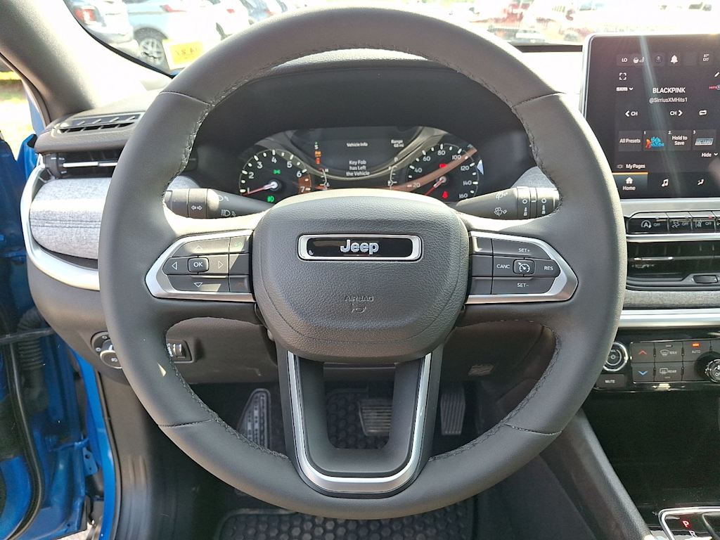 Thumbnail: 2023 Jeep Compass - 8