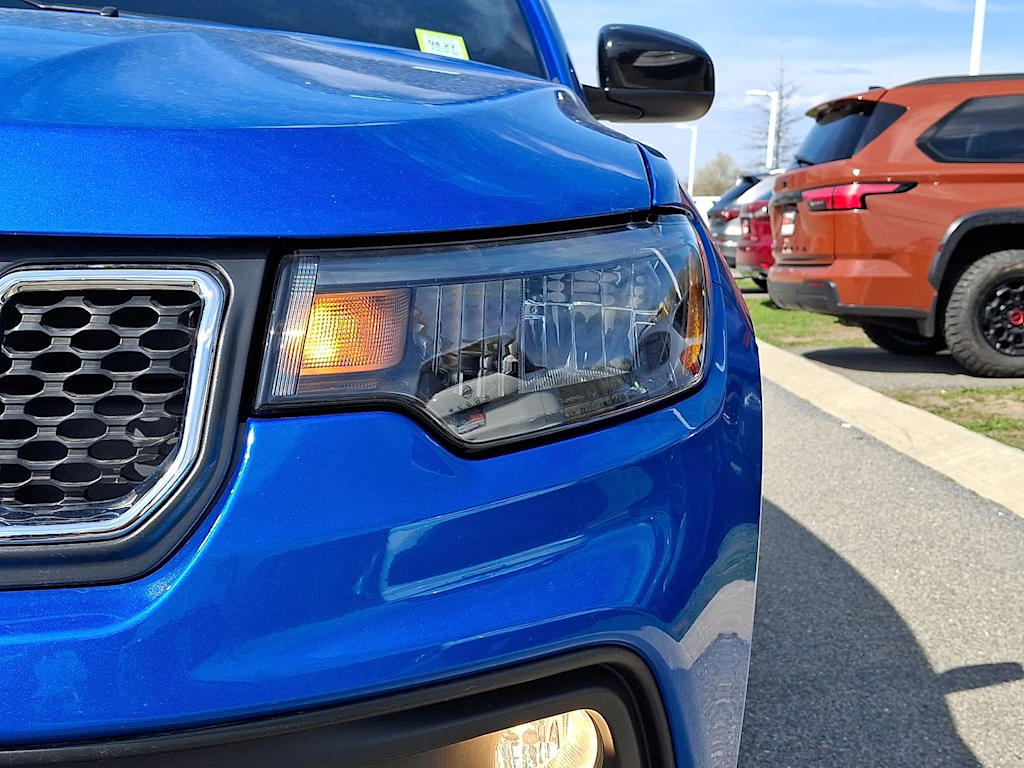 Thumbnail: 2023 Jeep Compass - 19