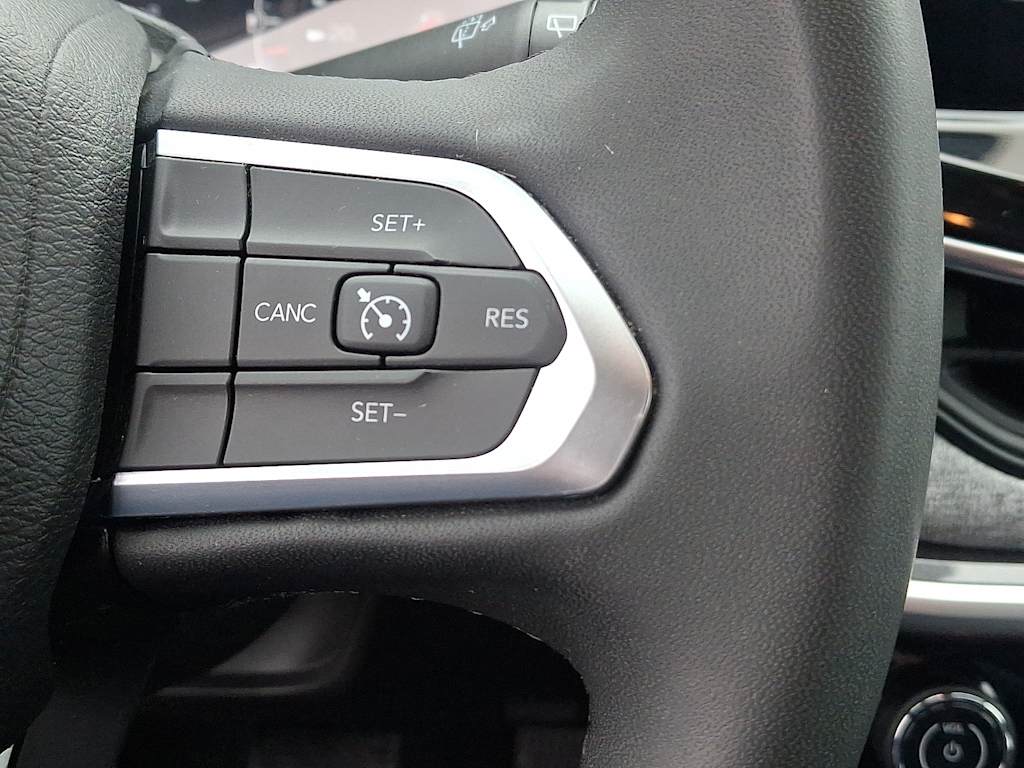 Thumbnail: 2023 Jeep Compass - 24