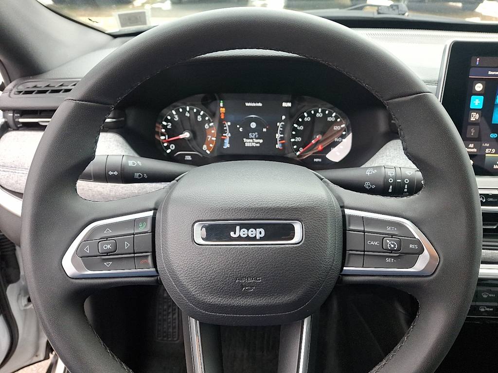 Thumbnail: 2023 Jeep Compass - 22