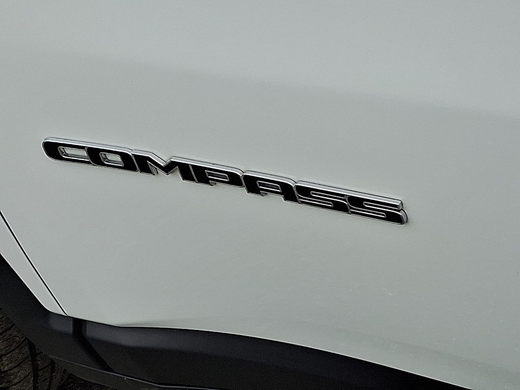 Thumbnail: 2023 Jeep Compass - 28