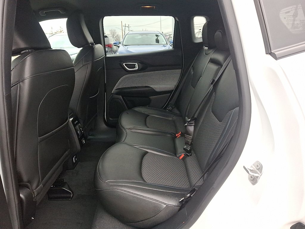 Thumbnail: 2023 Jeep Compass - 10