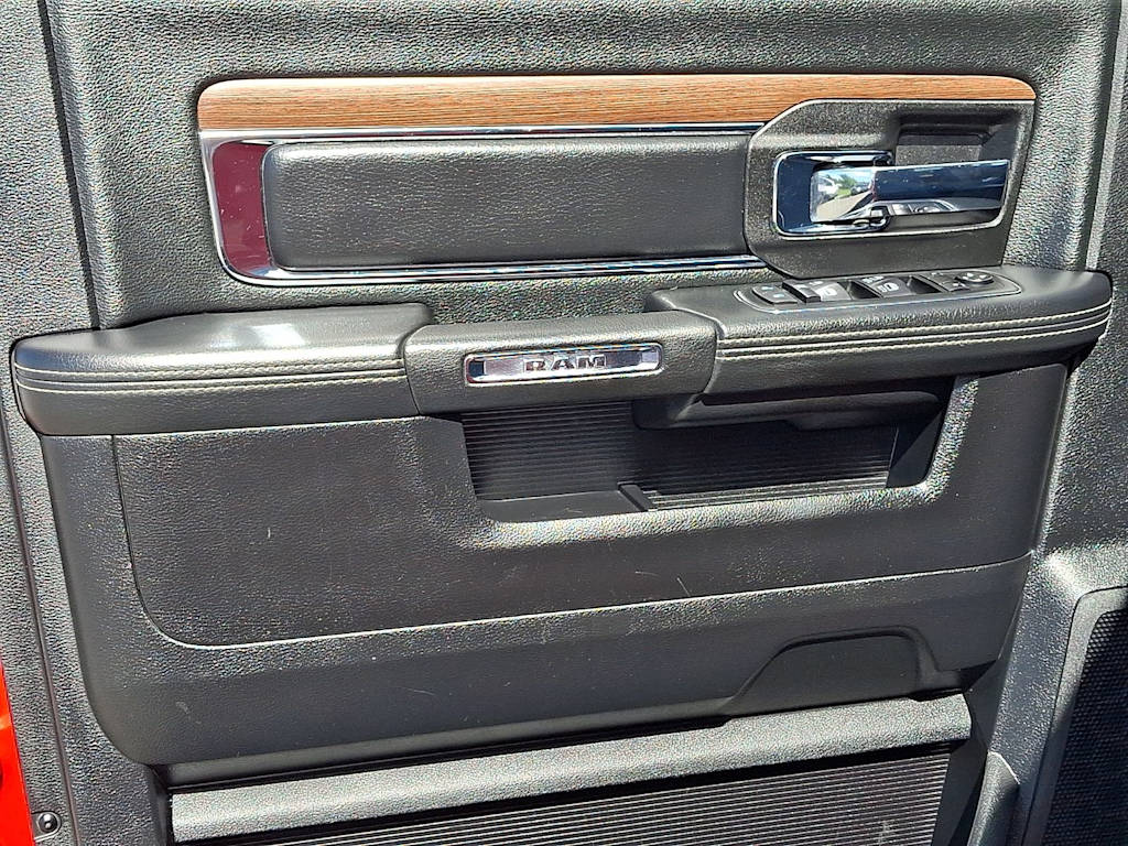 Thumbnail: 2014 RAM 3500 - 21