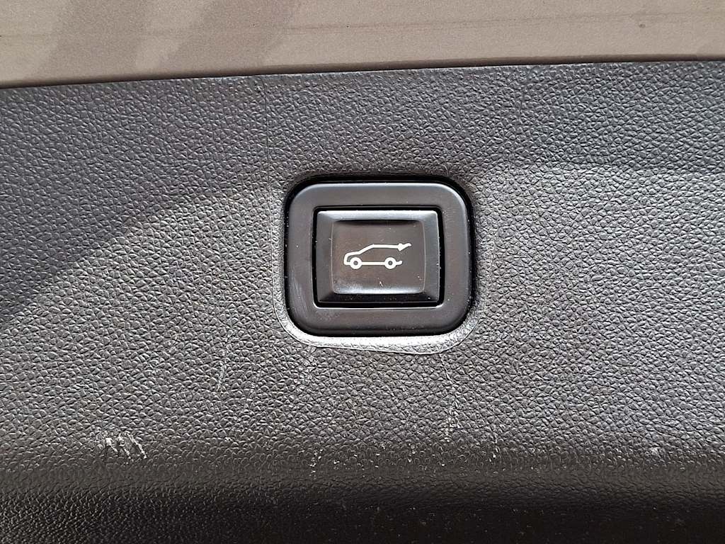 Thumbnail: 2021 Chevrolet Blazer - 31