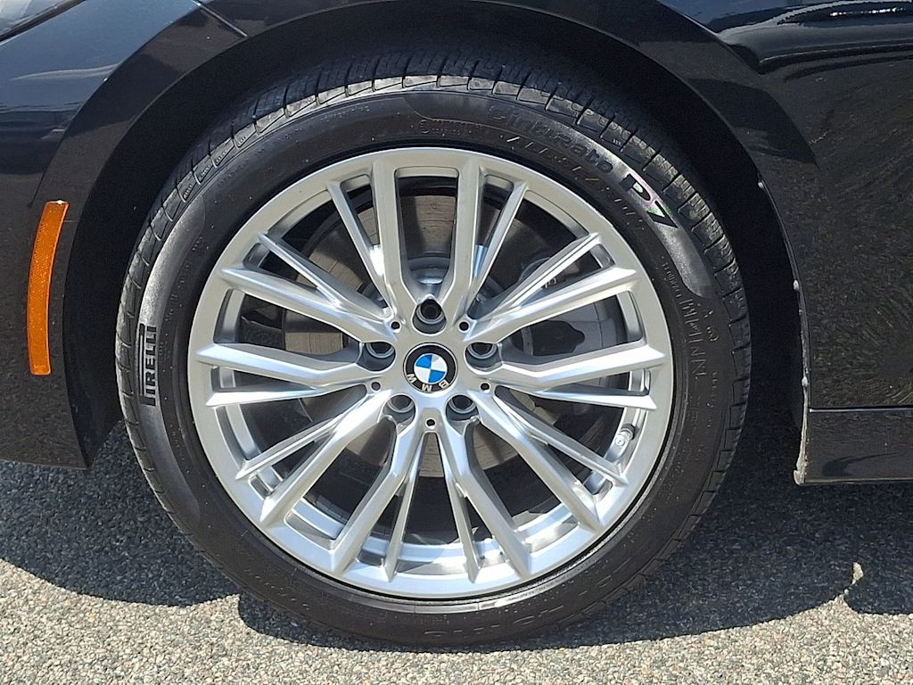Thumbnail: 2023 BMW 3 Series - 8