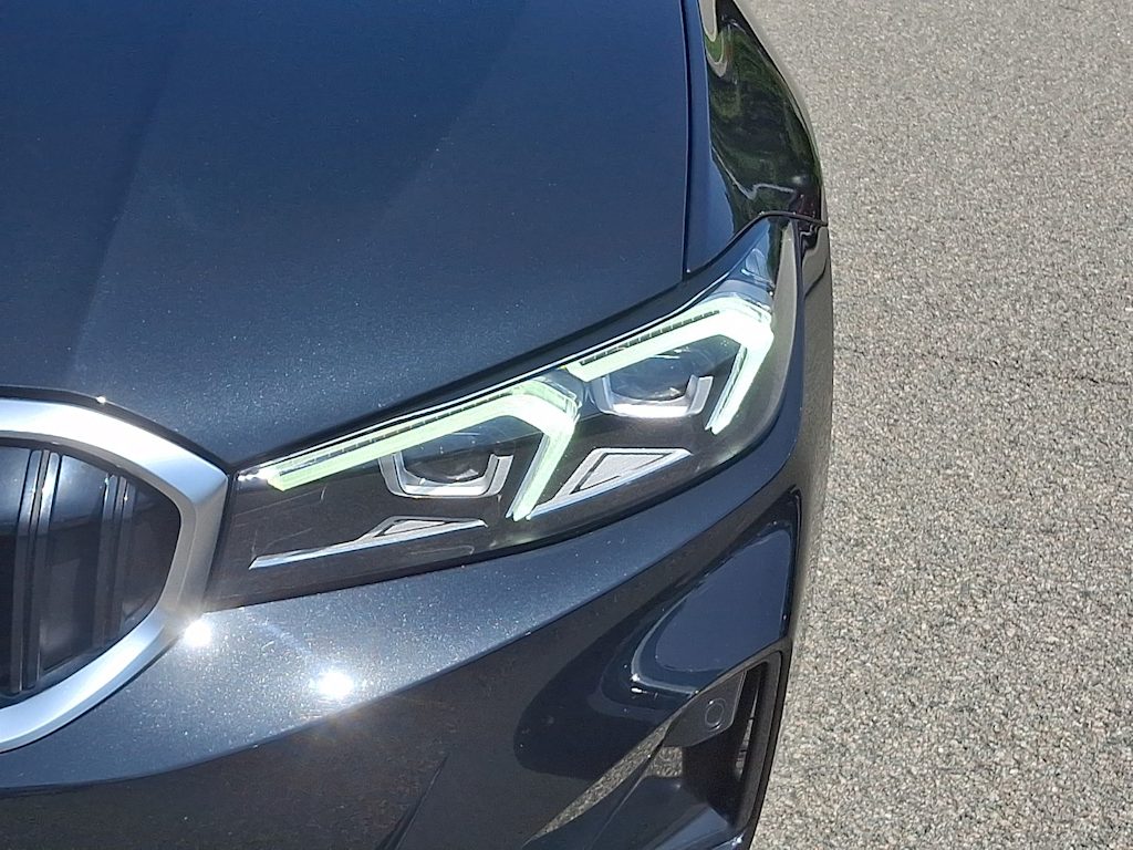 Thumbnail: 2023 BMW 3 Series - 7