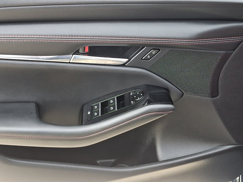 Thumbnail: 2024 Mazda Mazda3 - 19