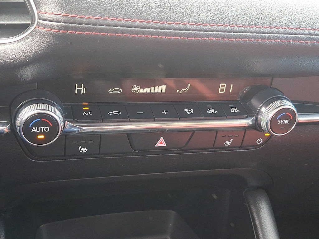 Thumbnail: 2024 Mazda Mazda3 - 21