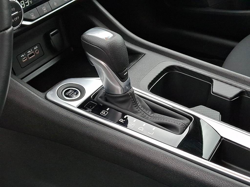 Thumbnail: 2024 Nissan Sentra - 12