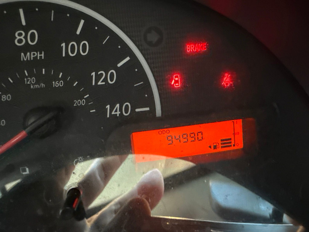Thumbnail: 2013 Nissan Versa - 9