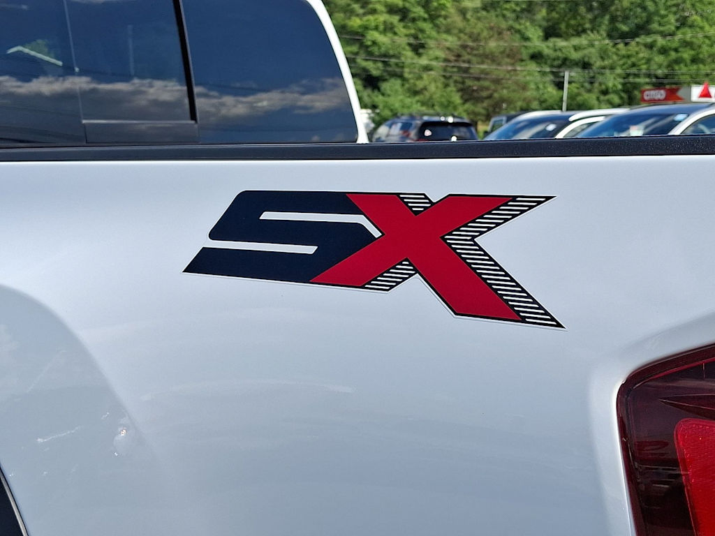 Thumbnail: 2023 Toyota Tacoma - 31