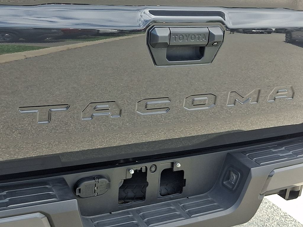 Thumbnail: 2025 Toyota Tacoma - 6