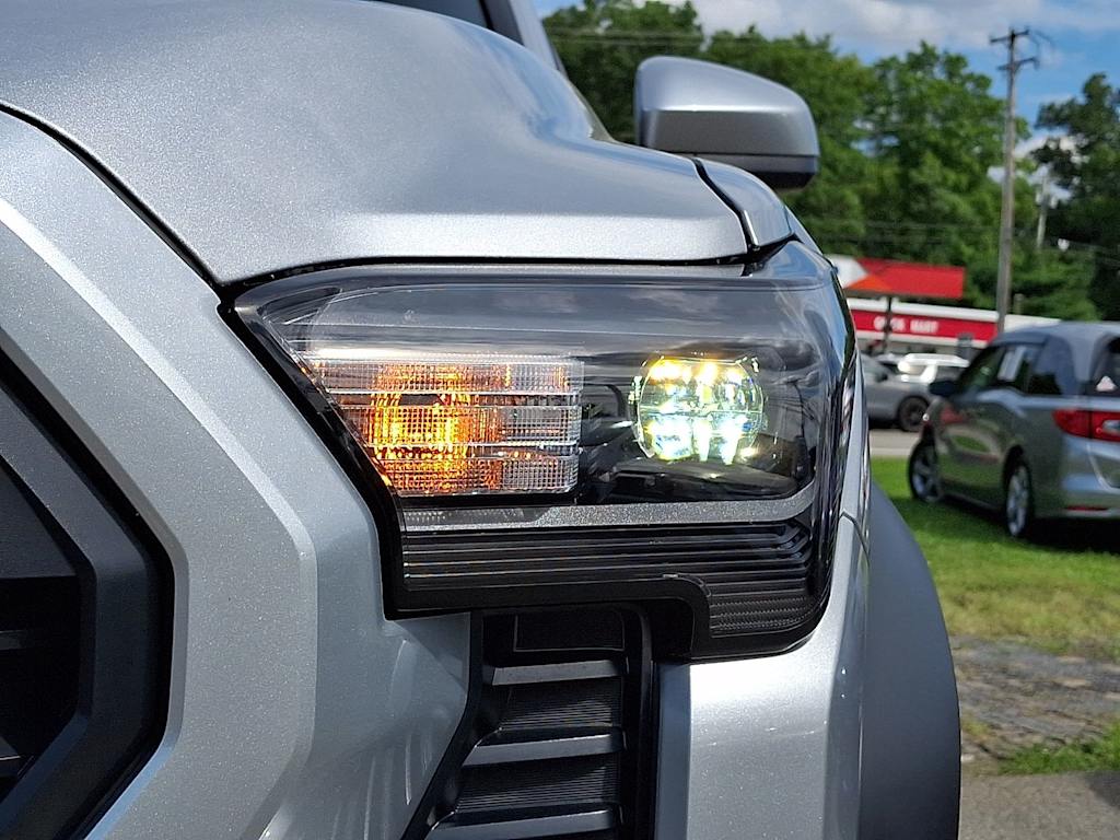 Thumbnail: 2025 Toyota Tacoma - 19