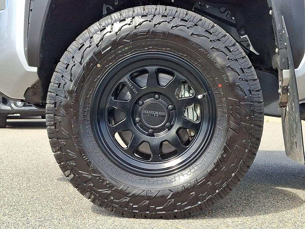 Thumbnail: 2025 Toyota Tacoma - 8