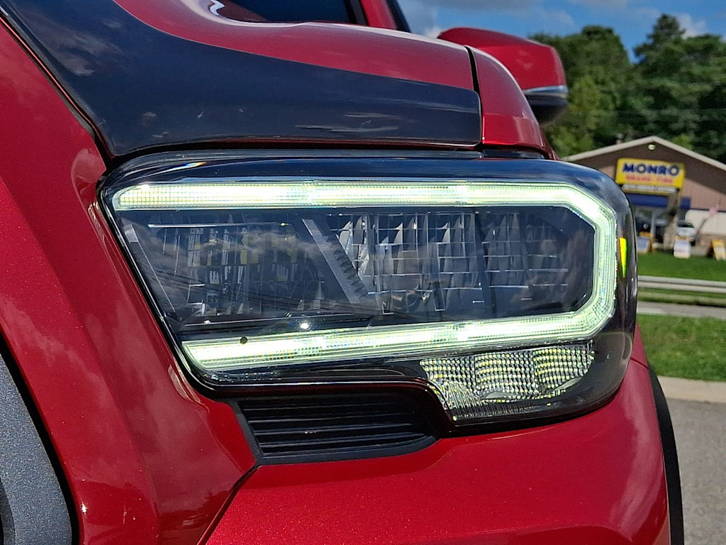 Thumbnail: 2021 Toyota Tacoma - 19