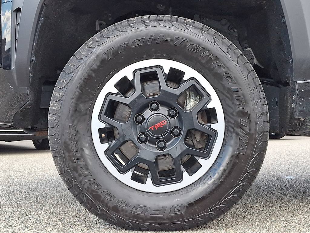 Thumbnail: 2024 Toyota Tacoma - 8