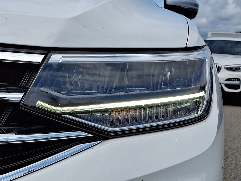 Thumbnail: 2024 Volkswagen Tiguan - 19