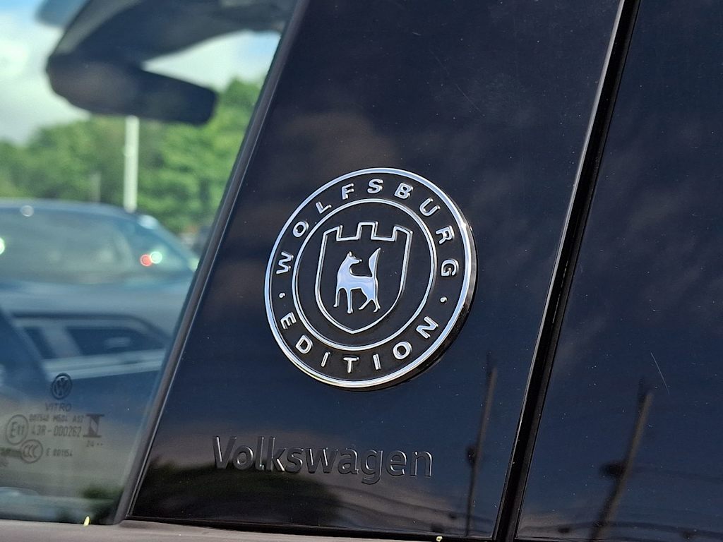 Thumbnail: 2024 Volkswagen Tiguan - 32