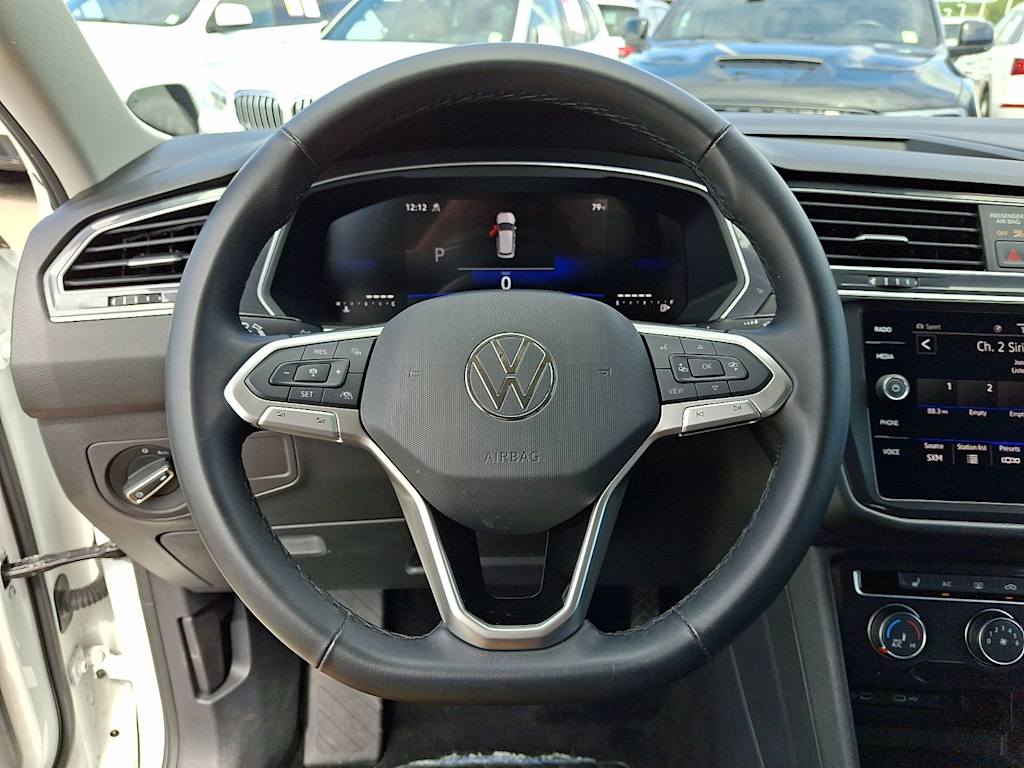Thumbnail: 2024 Volkswagen Tiguan - 9