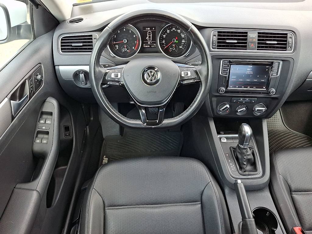 Thumbnail: 2017 Volkswagen Jetta - 2