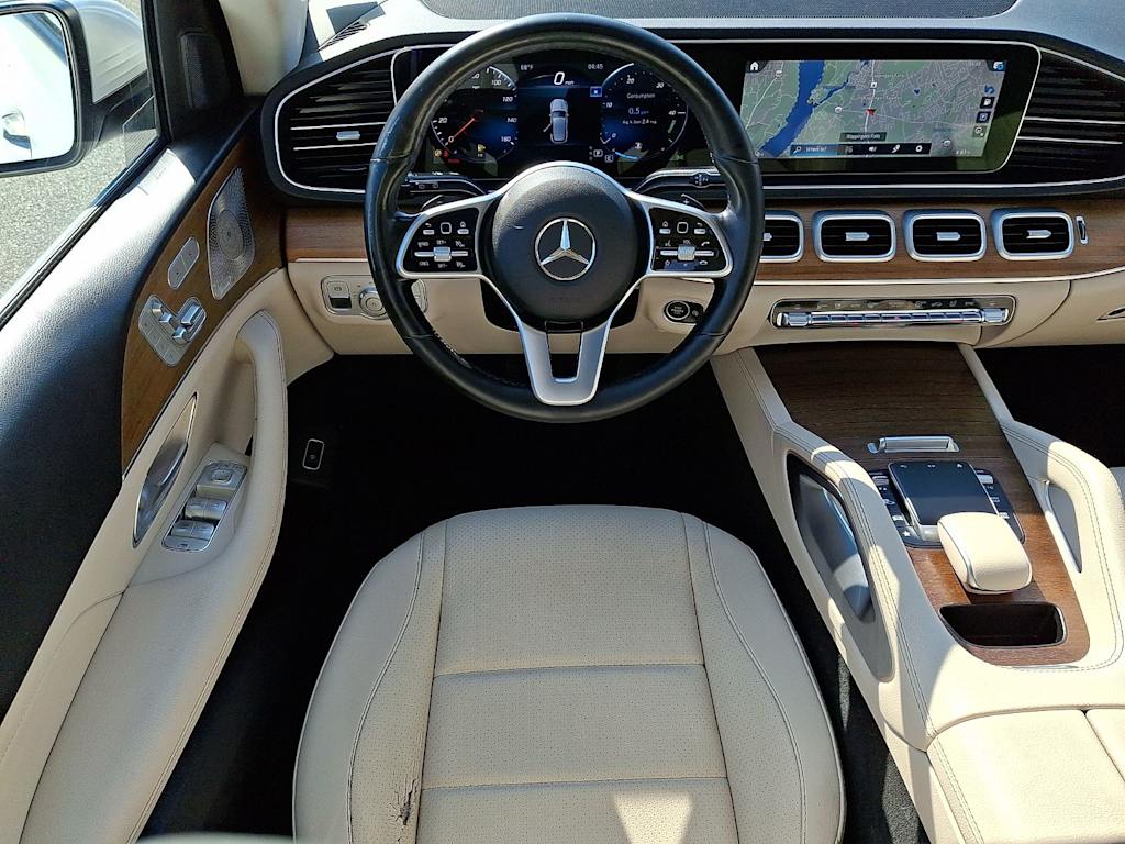 Thumbnail: 2021 Mercedes-Benz GLE - 2