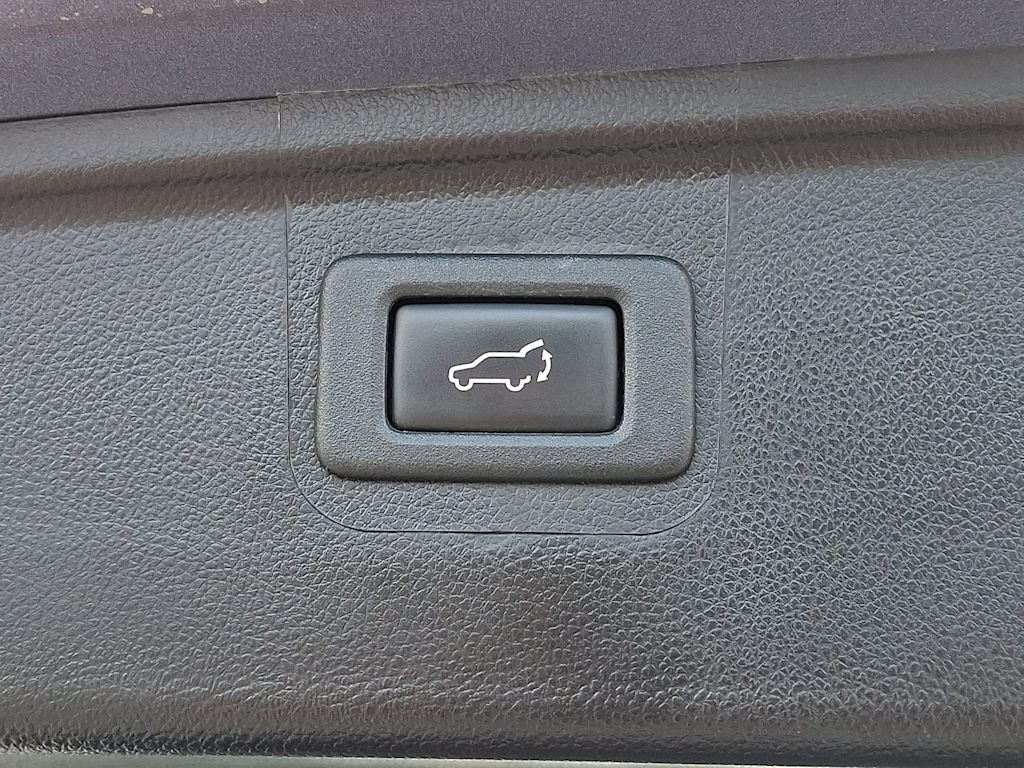 Thumbnail: 2018 Subaru Outback - 30