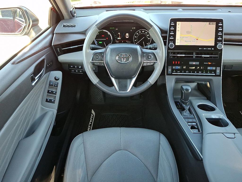 Thumbnail: 2021 Toyota Avalon - 2