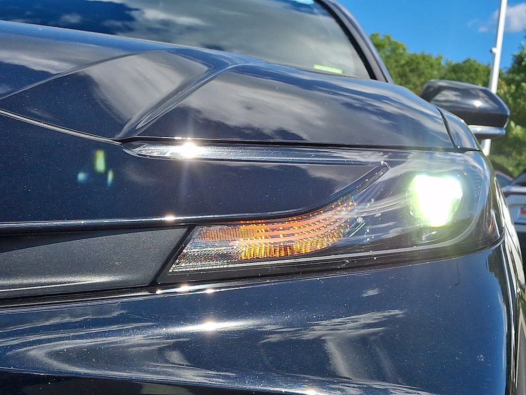 Thumbnail: 2025 Toyota Camry - 7