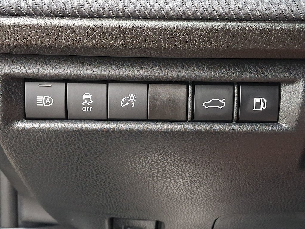 Thumbnail: 2025 Toyota Camry - 28