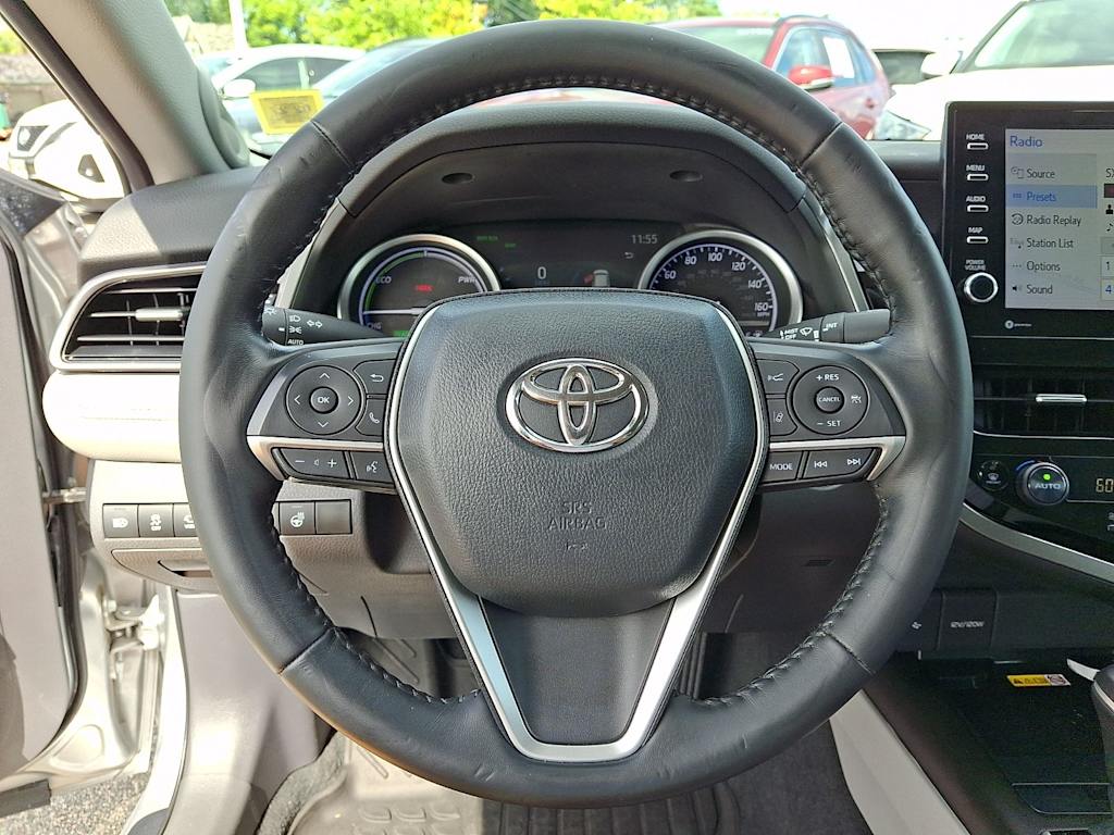 Thumbnail: 2022 Toyota Camry - 9
