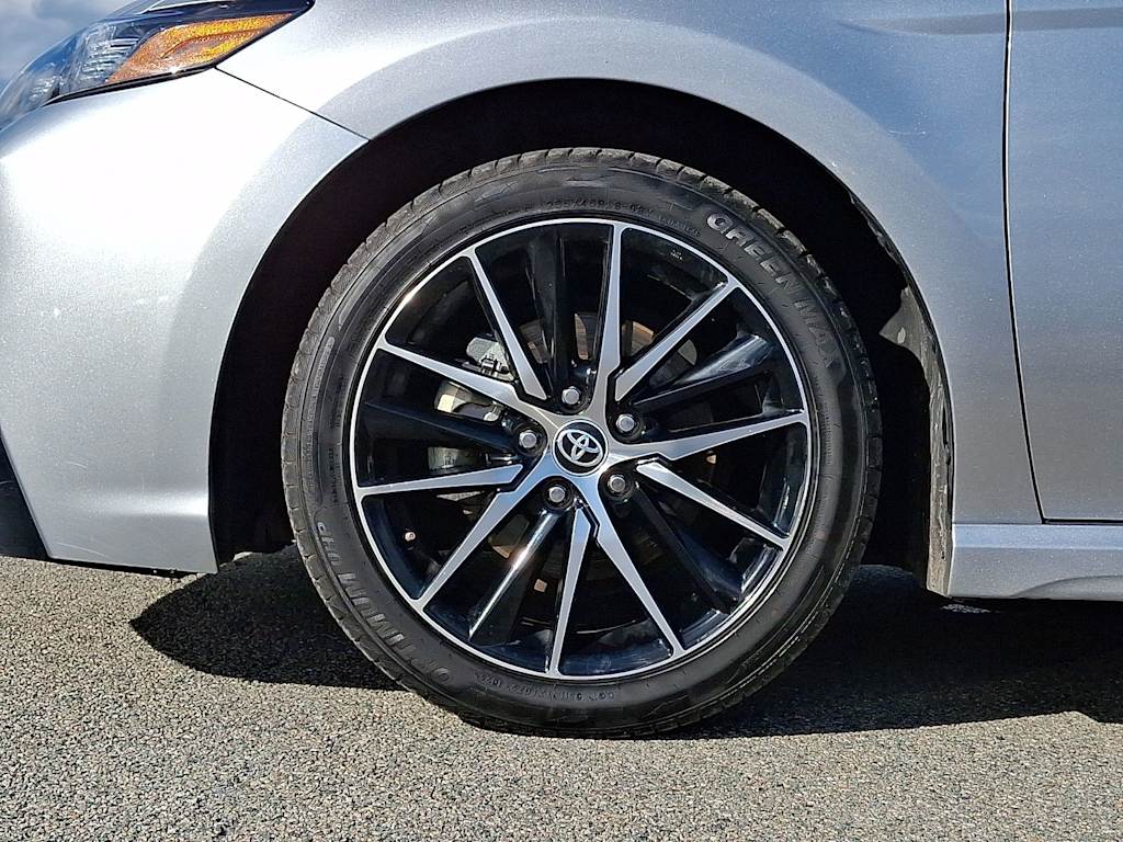 Thumbnail: 2023 Toyota Camry - 8