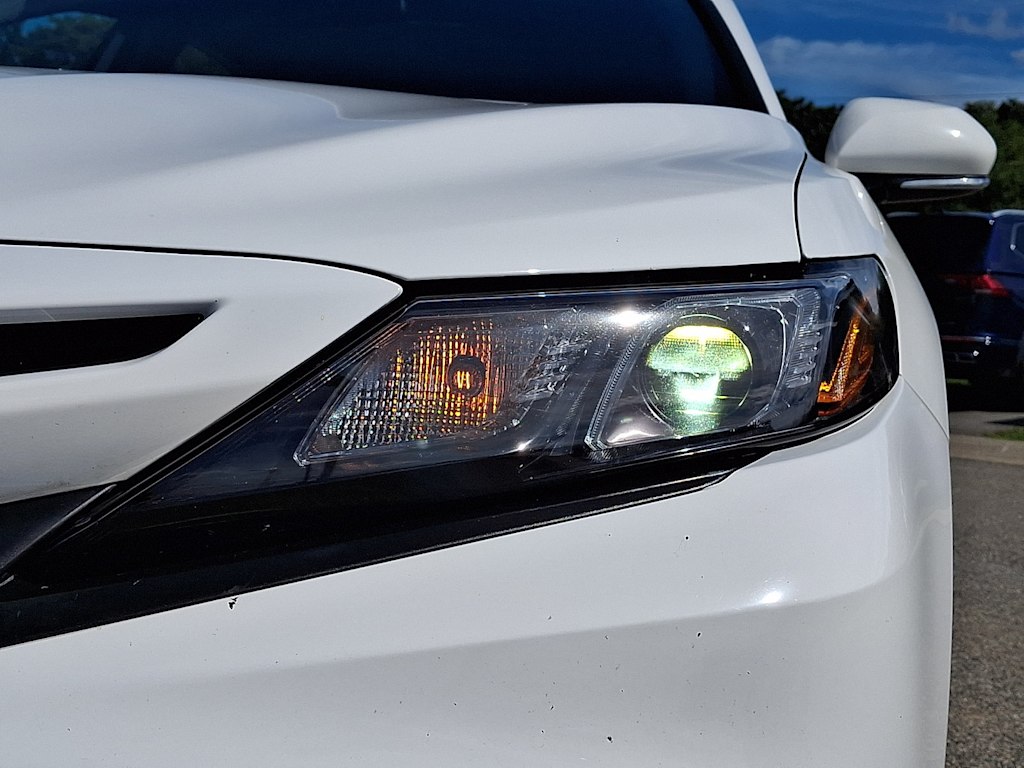 Thumbnail: 2024 Toyota Camry - 18