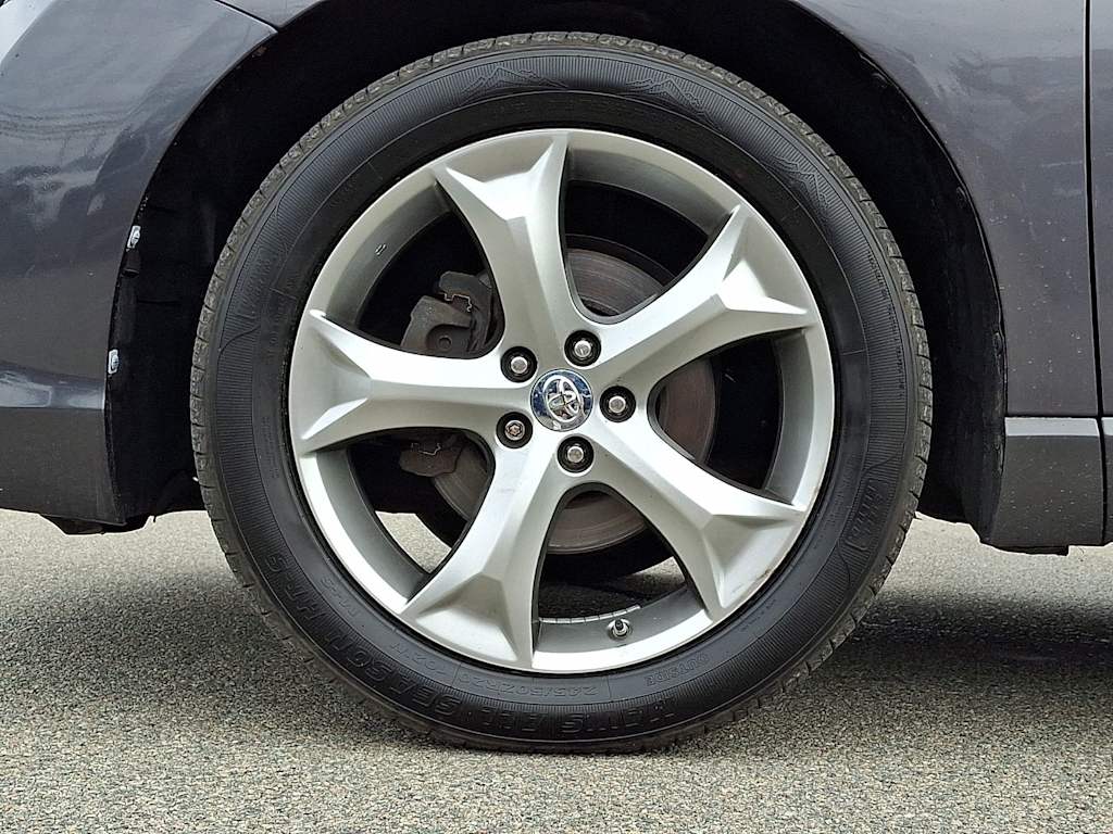 Thumbnail: 2015 Toyota Venza - 7