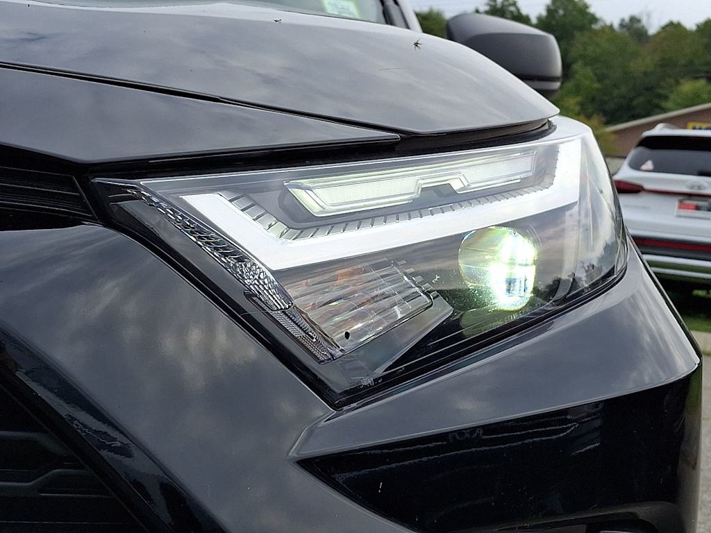 Thumbnail: 2025 Toyota RAV4 - 19