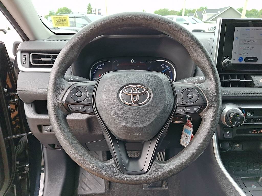 Thumbnail: 2025 Toyota RAV4 - 9