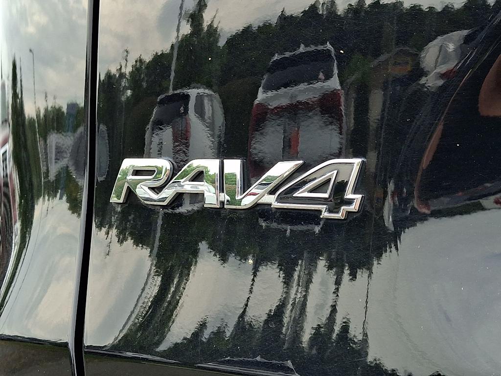 Thumbnail: 2025 Toyota RAV4 - 7