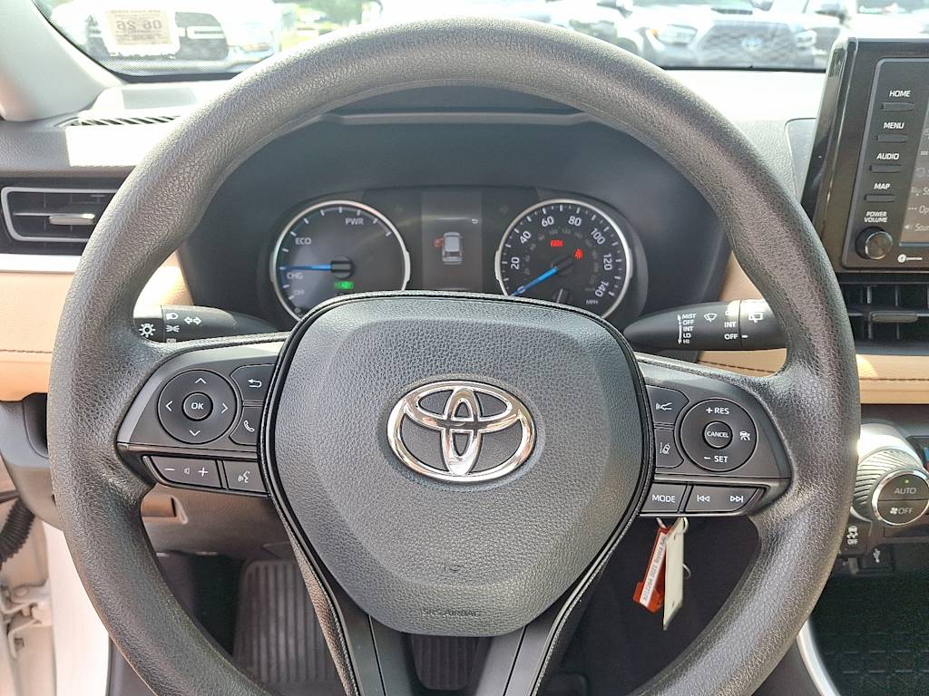Thumbnail: 2021 Toyota RAV4 - 22