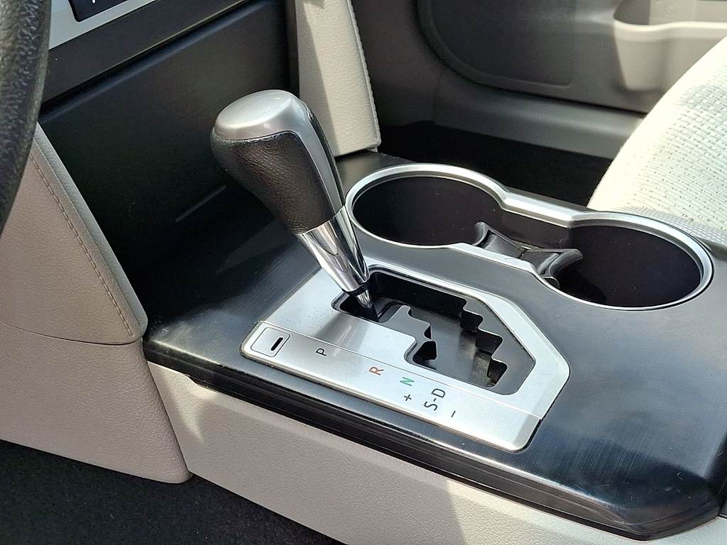 Thumbnail: 2014 Toyota Camry - 13