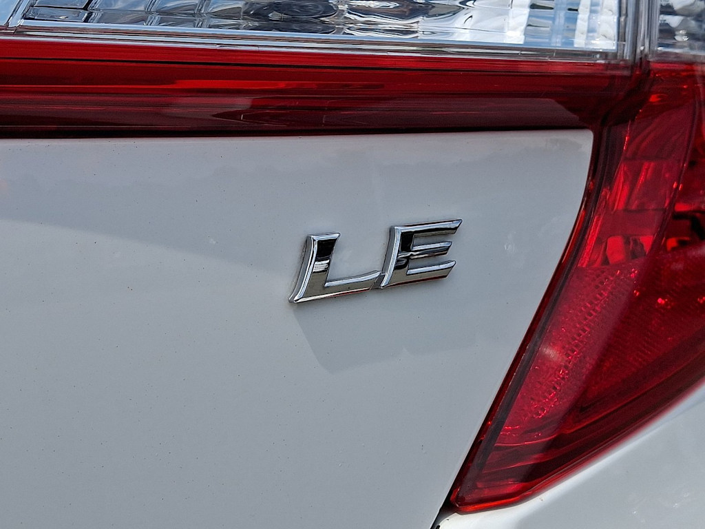 Thumbnail: 2014 Toyota Camry - 7