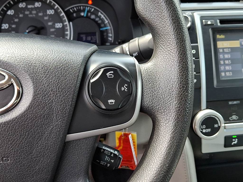 Thumbnail: 2014 Toyota Camry - 26