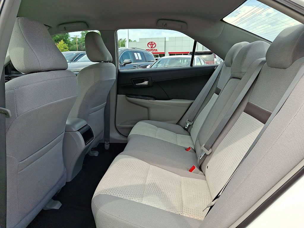 Thumbnail: 2014 Toyota Camry - 11