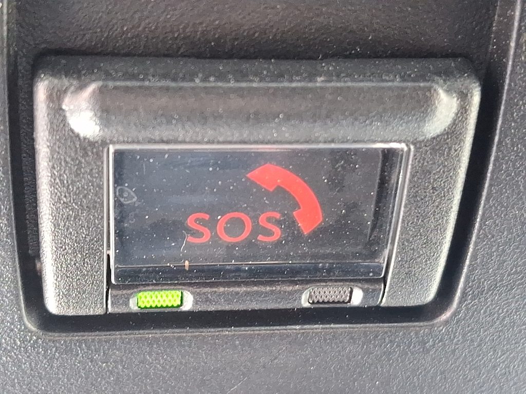 Thumbnail: 2022 Lexus ES - 28