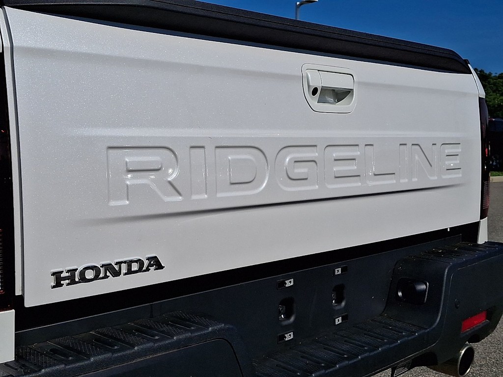 Thumbnail: 2025 Honda Ridgeline - 30